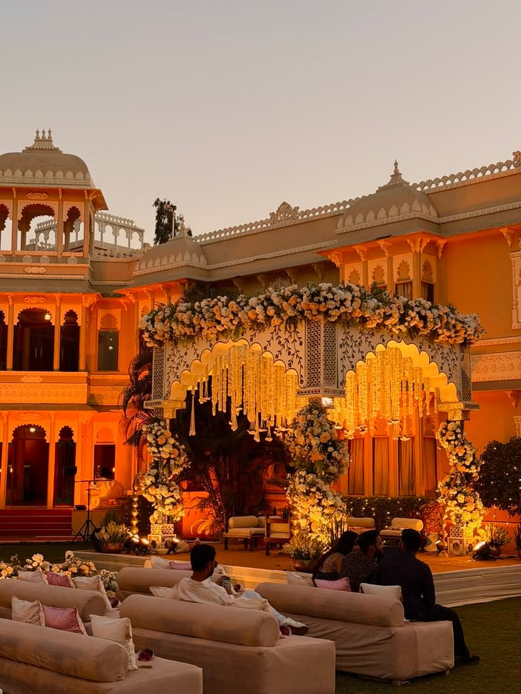 CUSTOMIZABLE FULL-DAY WEDDING PACKAGE